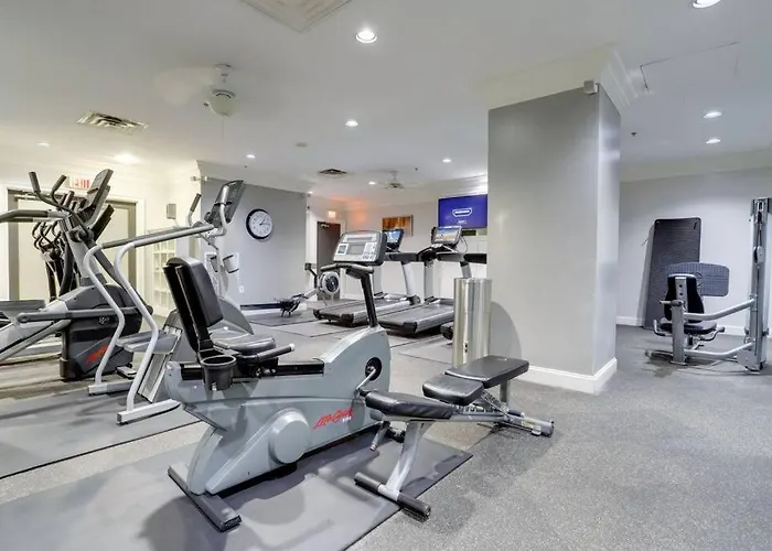 Fantastic 1 Bedroom Condo At Ballston With Gym