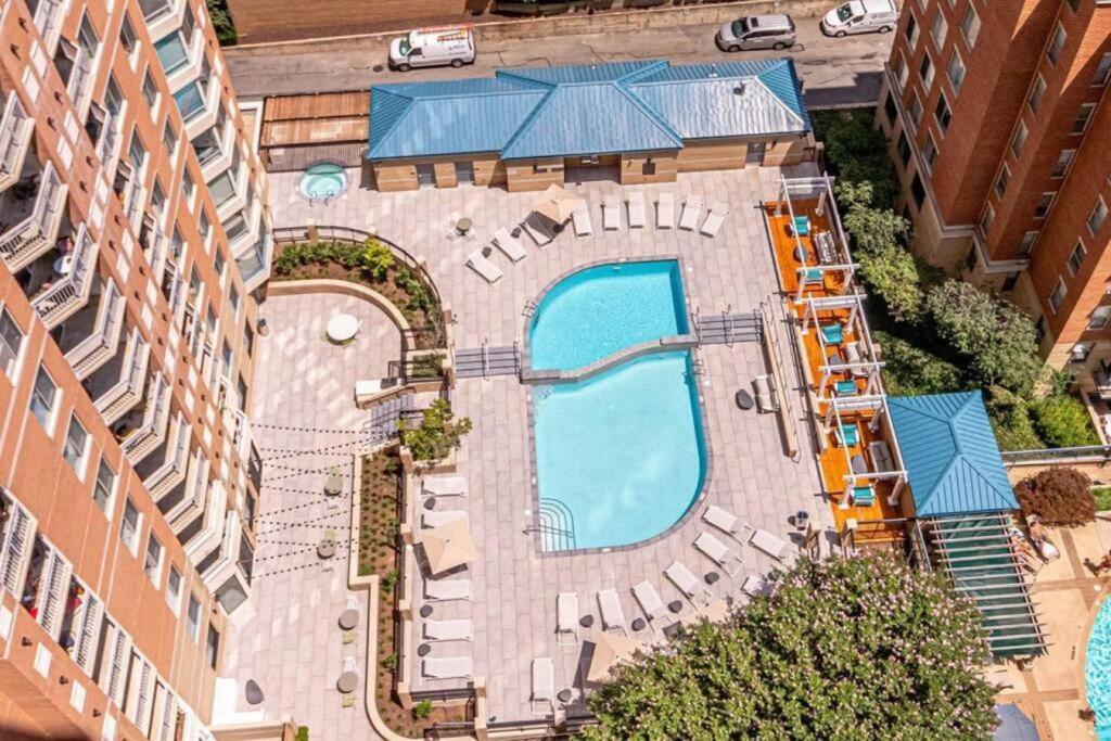 Fantastic 1 Bedroom At Ballston With Gym Arlington