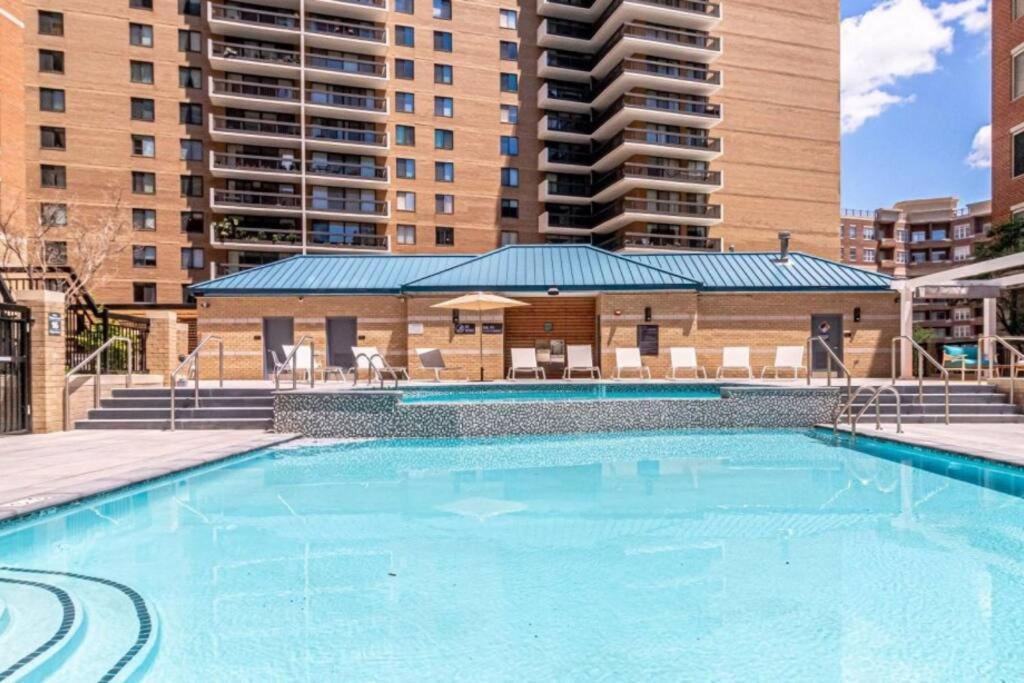 Apartment Fantastic 1 Bedroom At Ballston With Gym