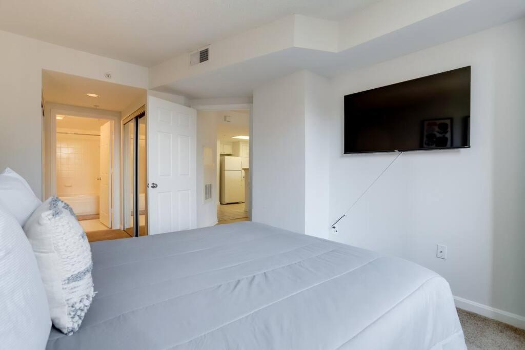 Fantastic 1 Bedroom At Ballston With Gym